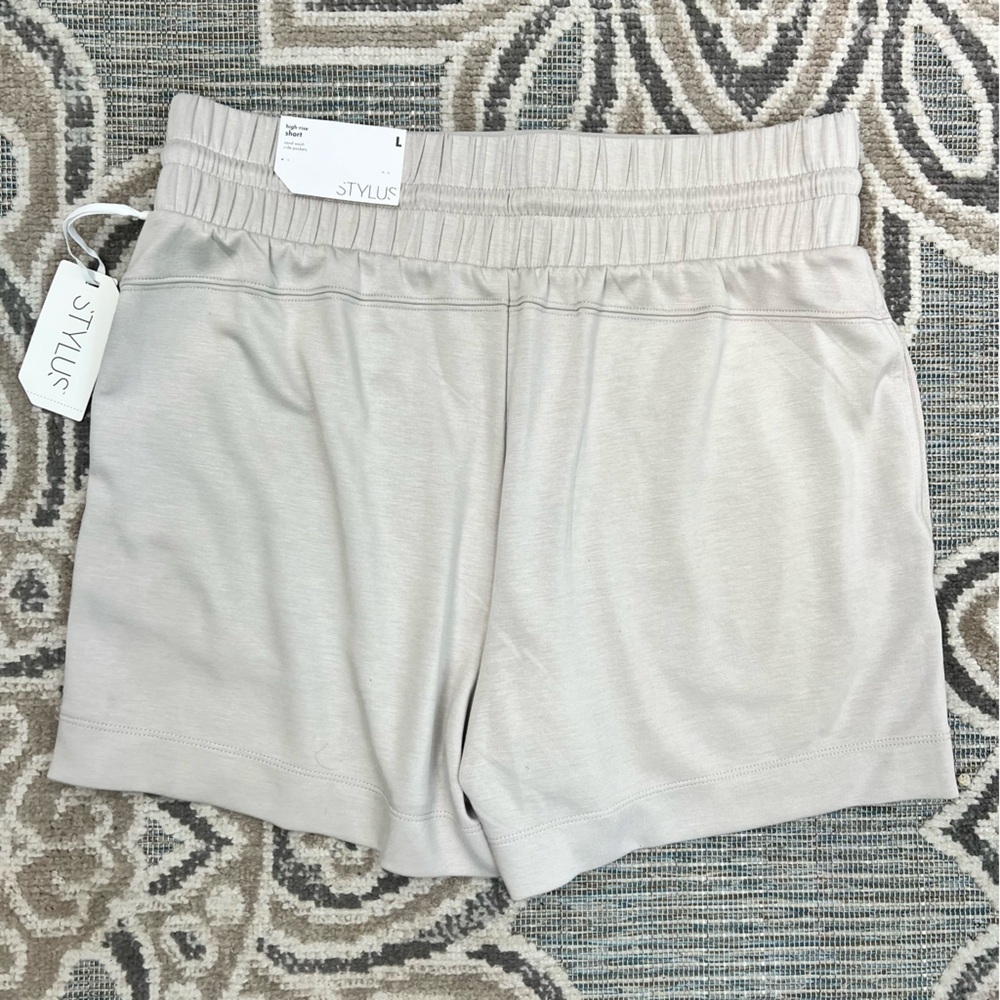 NWT Stylus Silver Gray High-Rise Sand Wash Side Pockets Women’s Size Large